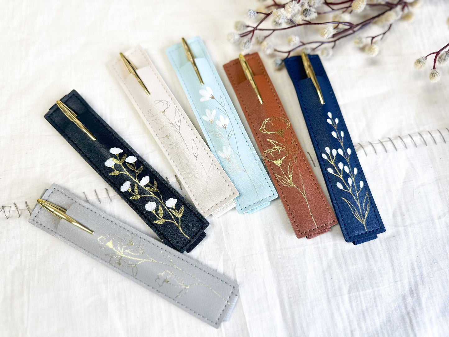 Elastic Pen Holder With Pen: