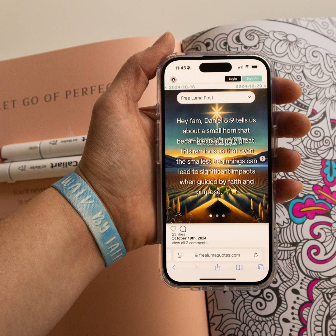 Walk By Faith NFC Bible Verse Bracelet: Free Luma