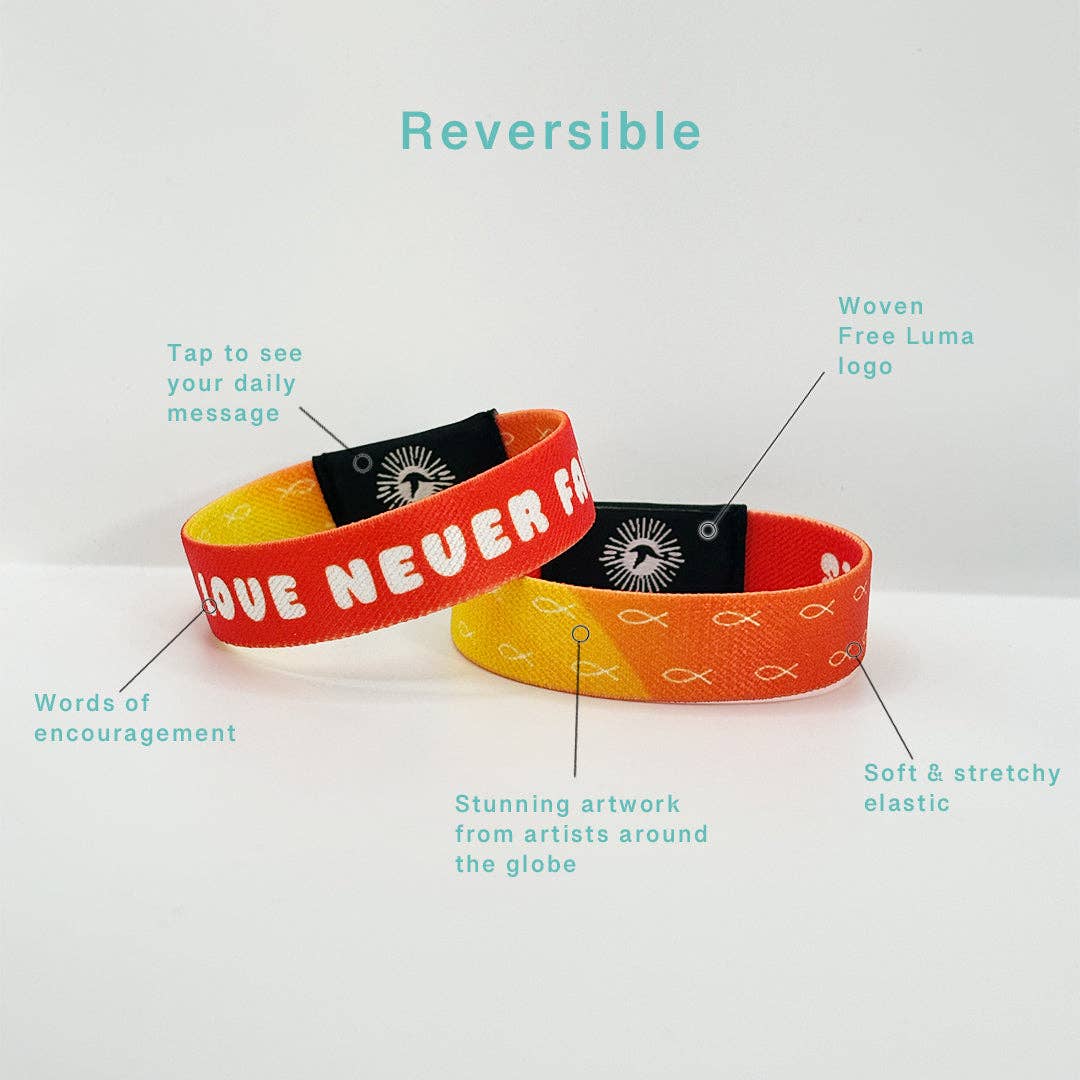 God's Love Never Fails NFC Bible Verse Bracelet: Free Luma