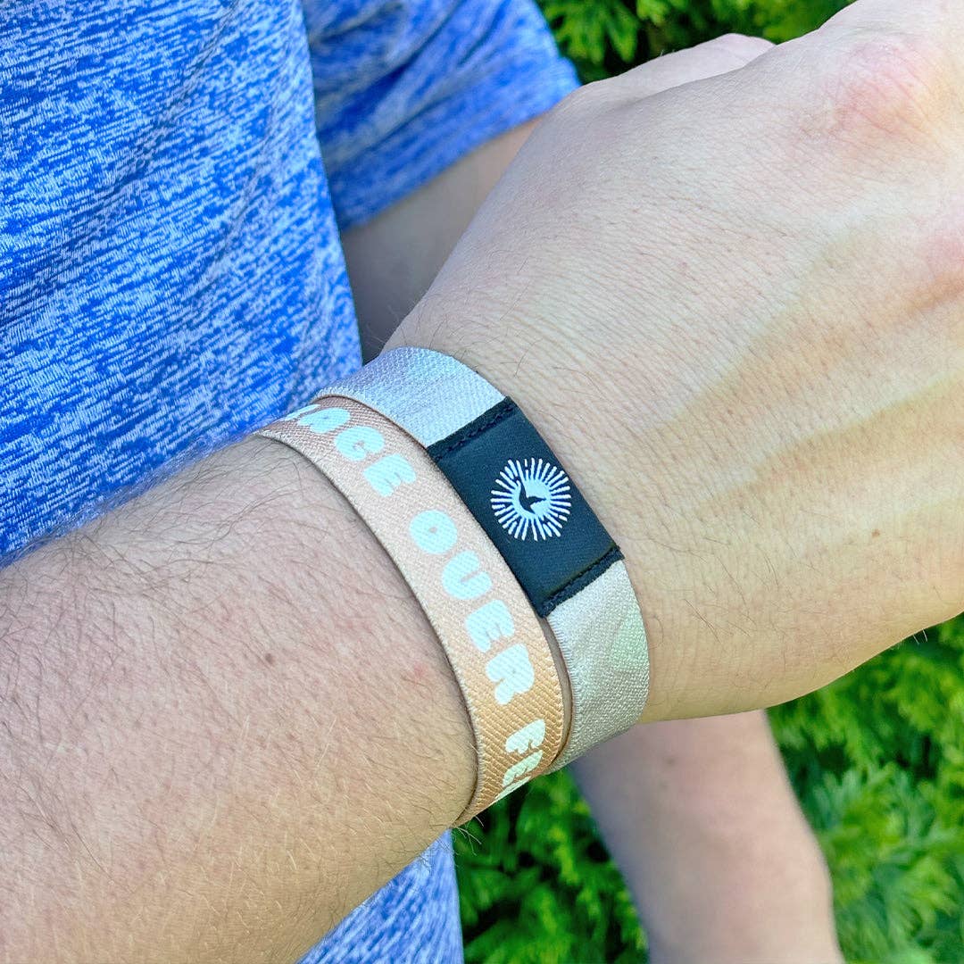 Courage Over Fear NFC Positivity Bracelet: Regular