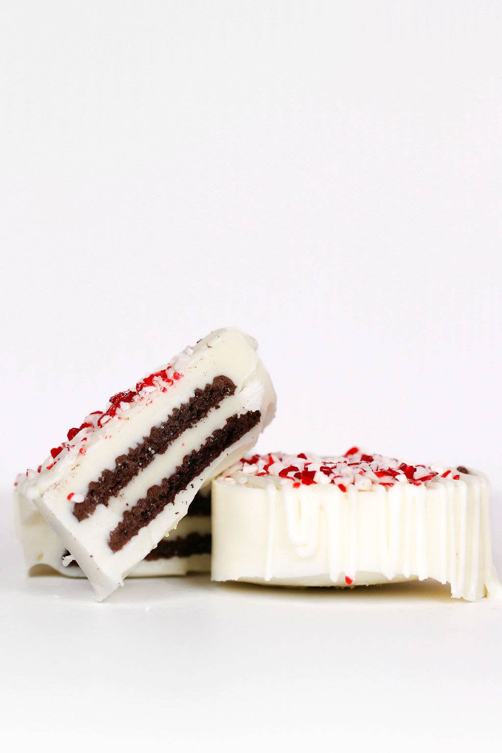 Popilicious White Chocolate and Peppermint Dipped Oreos