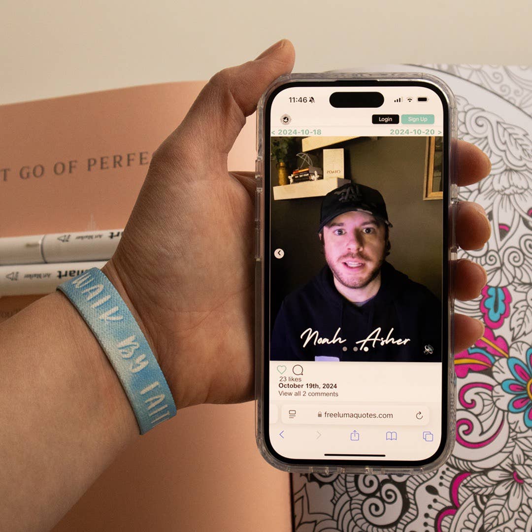 Walk By Faith NFC Bible Verse Bracelet: Small/Youth